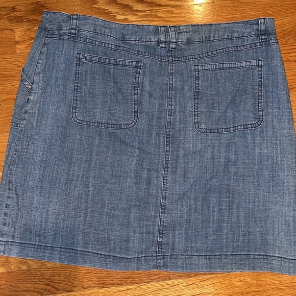 Karen Scott mini skirt with built in shorts size medium 16P/ denim - Picture 4 of 5